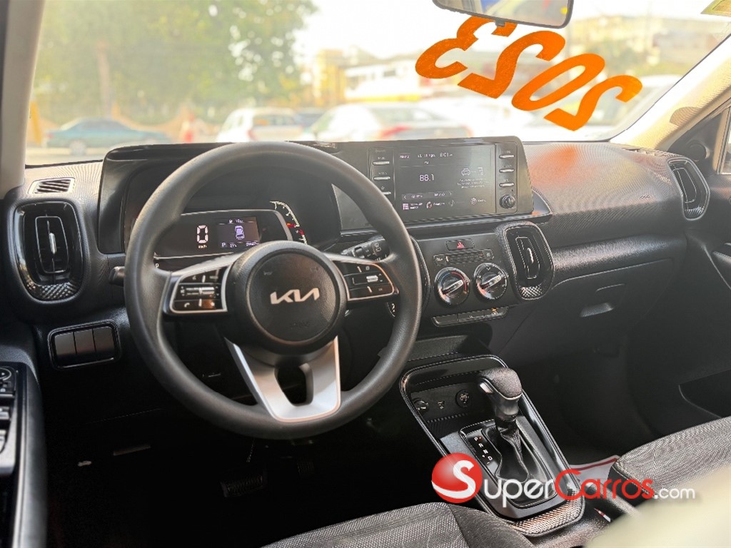 2023 Kia Sonet — foto 10 / 12