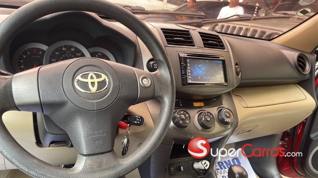 2010 Toyota RAV4 — foto 3 / 12