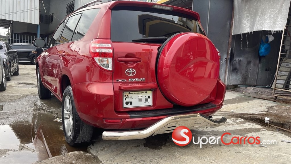 2010 Toyota RAV4 — foto 8 / 12