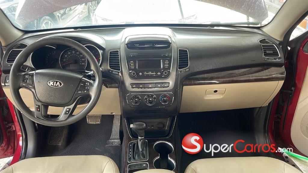 2014 Kia Sorento — foto 4 / 12