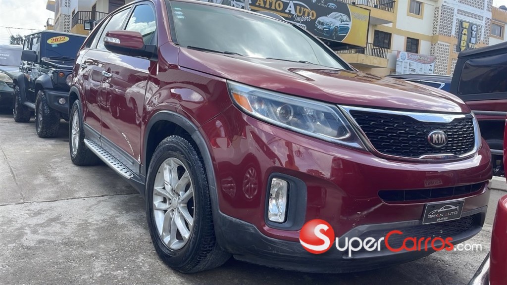 2014 Kia Sorento — foto 10 / 12
