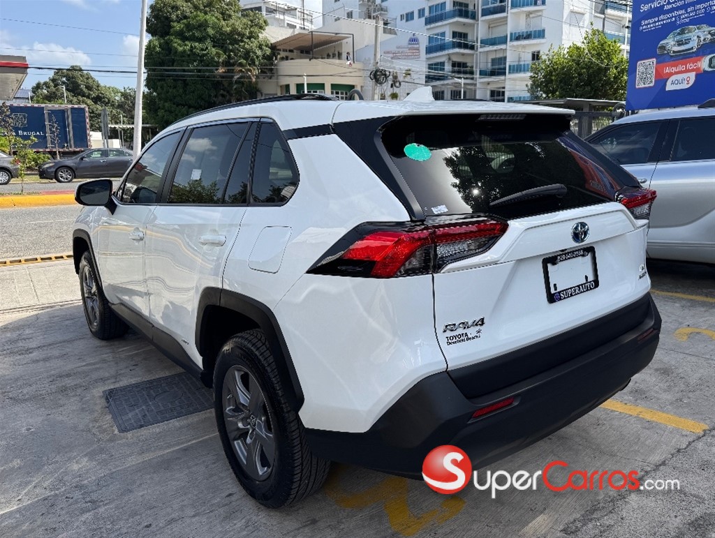 2024 Toyota RAV4 LE Hibrid — foto 3 / 12