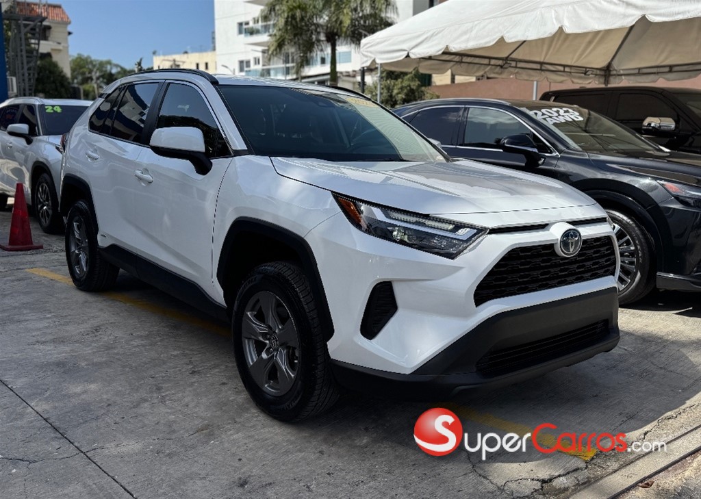 2024 Toyota RAV4 LE Hibrid — foto 6 / 12