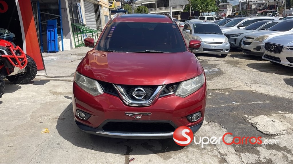 2015 Nissan Rogue — foto 6 / 12
