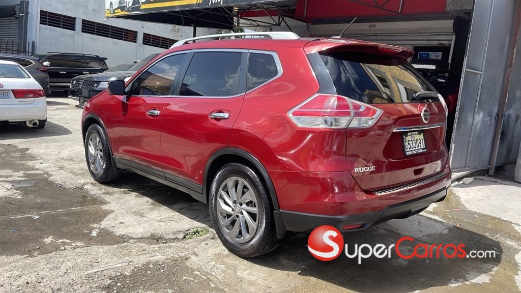 2015 Nissan Rogue — foto 7 / 12