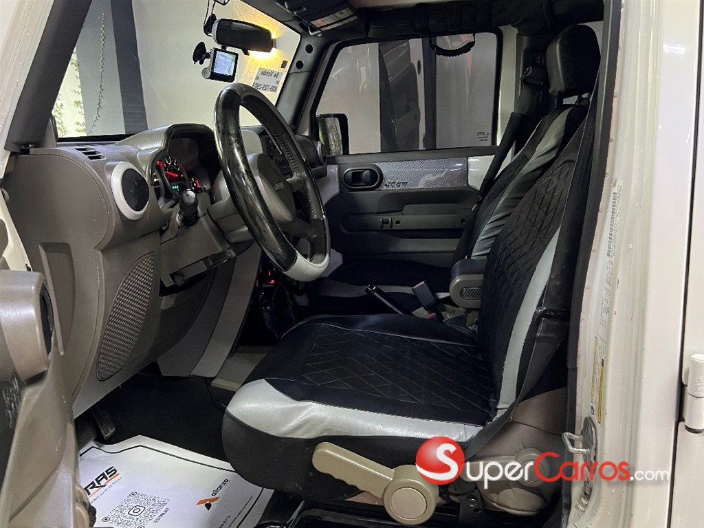 2009 Jeep Wrangler Unlimited — foto 5 / 8