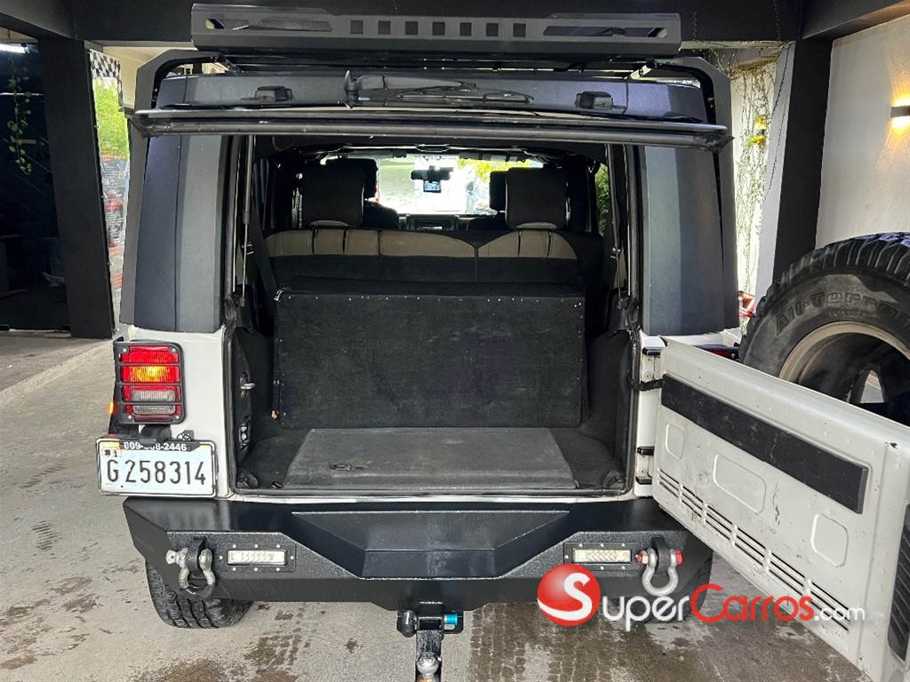 2009 Jeep Wrangler Unlimited — foto 8 / 8