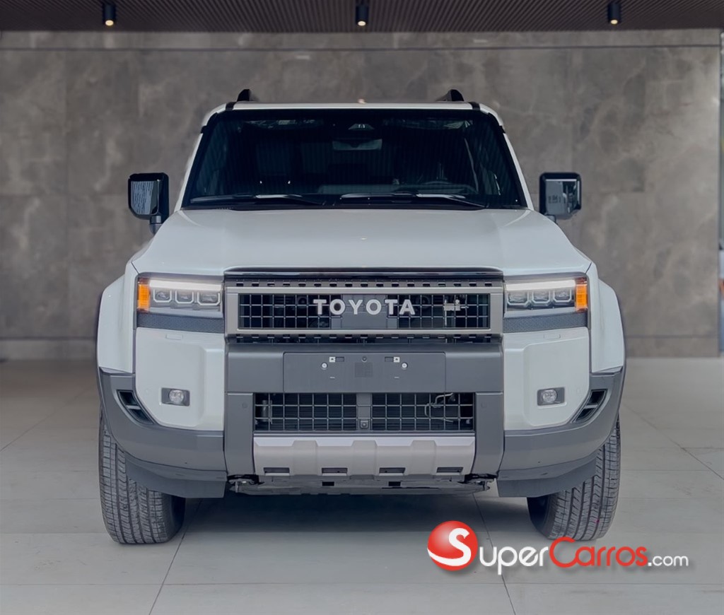 2027 Toyota Land Cruiser Prado Adventure — foto 2 / 11