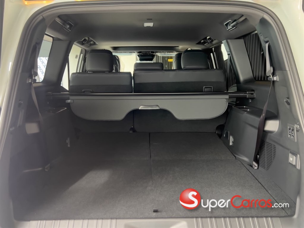2027 Toyota Land Cruiser Prado Adventure — foto 9 / 11