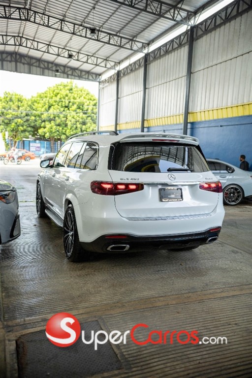 2025 Mercedes-Benz Clase GLS 450 4MATIC AMG — foto 4 / 12