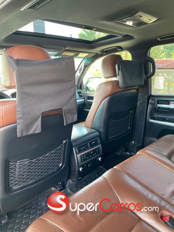 2016 Toyota Land Cruiser 300 VX-R — foto 3 / 12