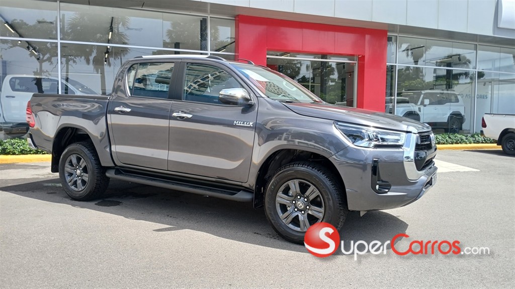2026 Toyota Hilux SRV — foto 1 / 7