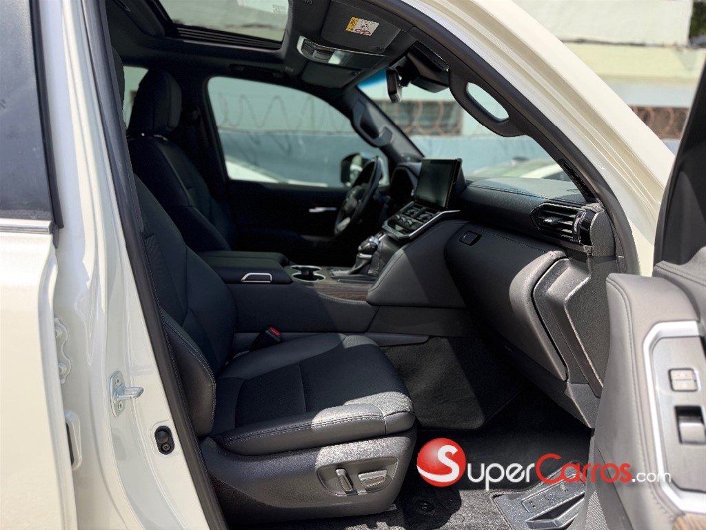 2023 Toyota Land Cruiser 70 ANIVERSARIO — foto 4 / 12