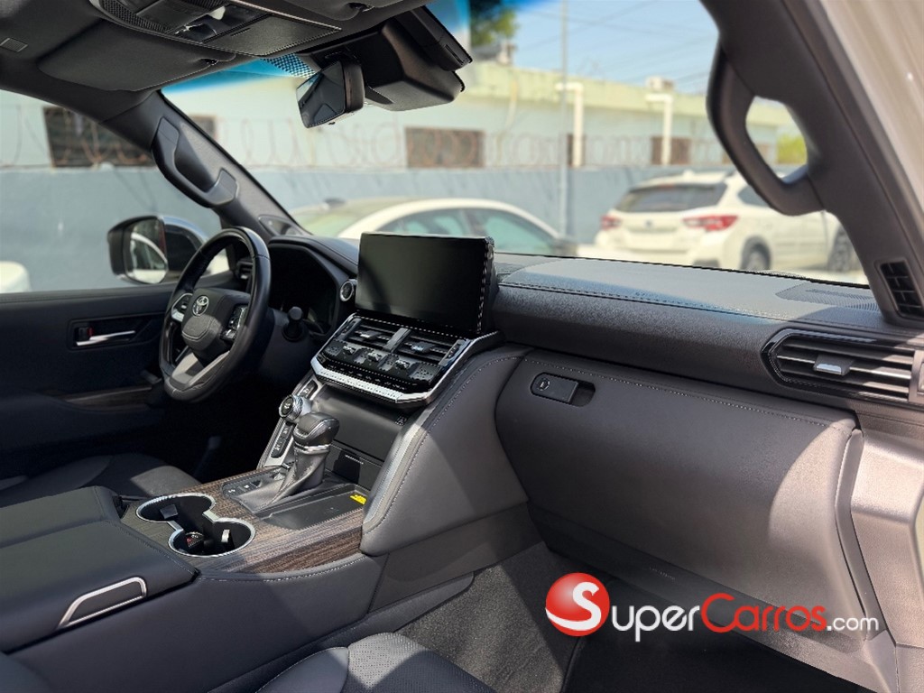 2023 Toyota Land Cruiser 70 ANIVERSARIO — foto 5 / 12