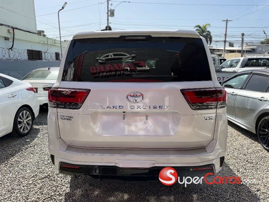 2023 Toyota Land Cruiser 70 ANIVERSARIO — foto 12 / 12