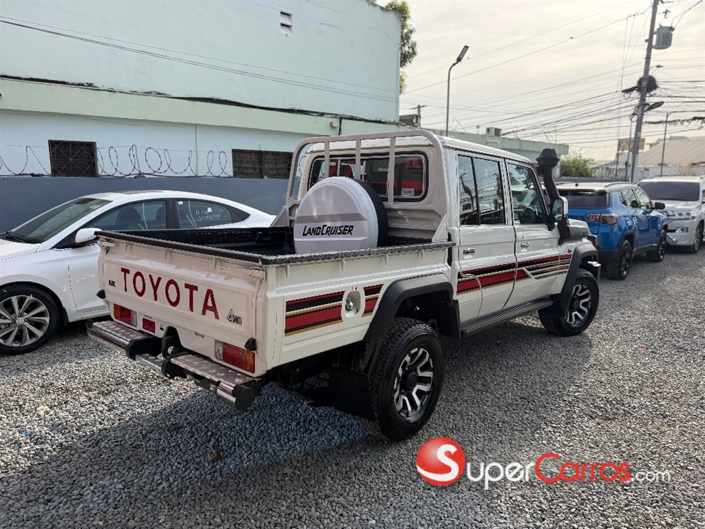 2026 Toyota Land Cruiser J79 — foto 5 / 12