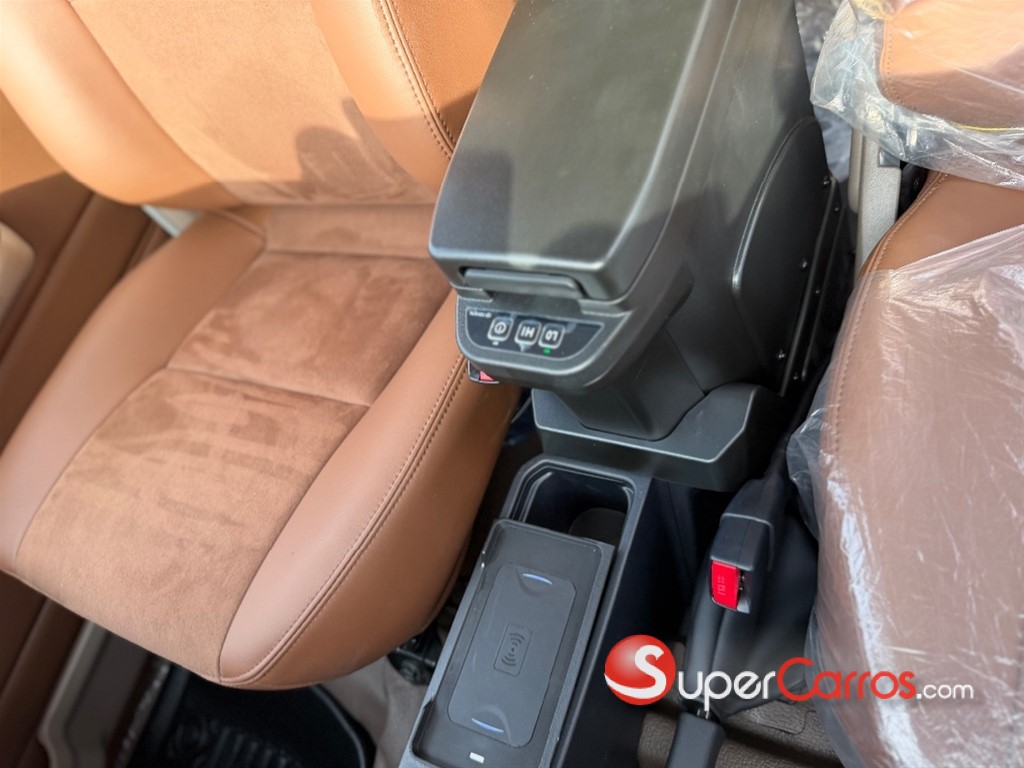 2026 Toyota Land Cruiser J79 — foto 12 / 12