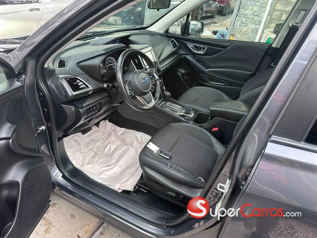 2021 Subaru Forester Premium — foto 7 / 12