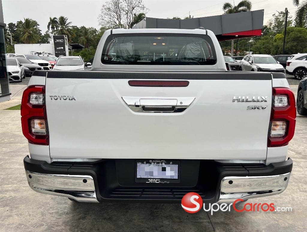 2026 Toyota Hilux SRV — foto 7 / 10