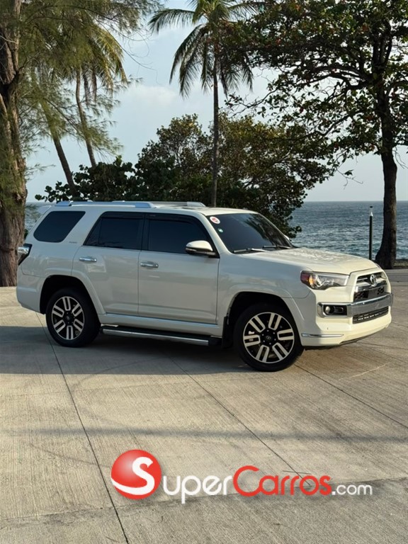 2021 Toyota 4 Runner Limited — foto 2 / 11