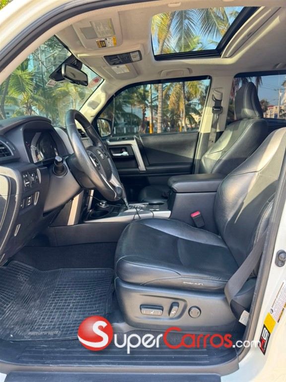 2021 Toyota 4 Runner Limited — foto 9 / 11