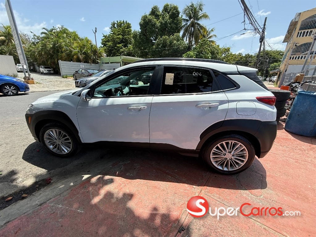2021 Hyundai KONA SEL — foto 8 / 12