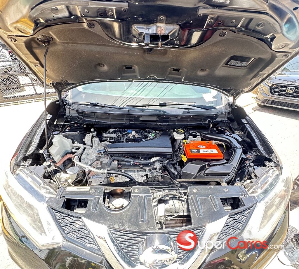 2015 Nissan Rogue SV — foto 7 / 9