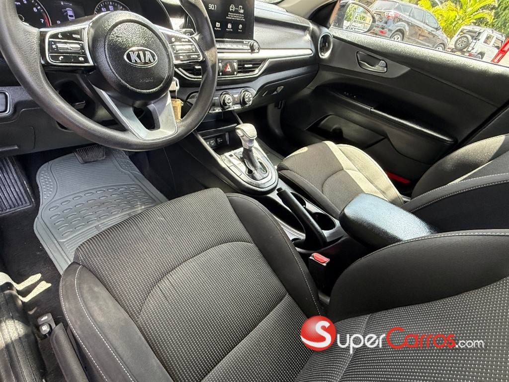 2021 Kia Forte LXS — foto 11 / 12
