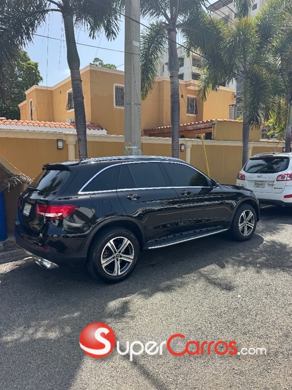 2018 Mercedes-Benz Clase GLC 250 4MATIC — foto 4 / 9