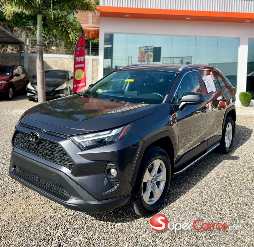 2023 Toyota RAV4 LE — foto 4 / 9
