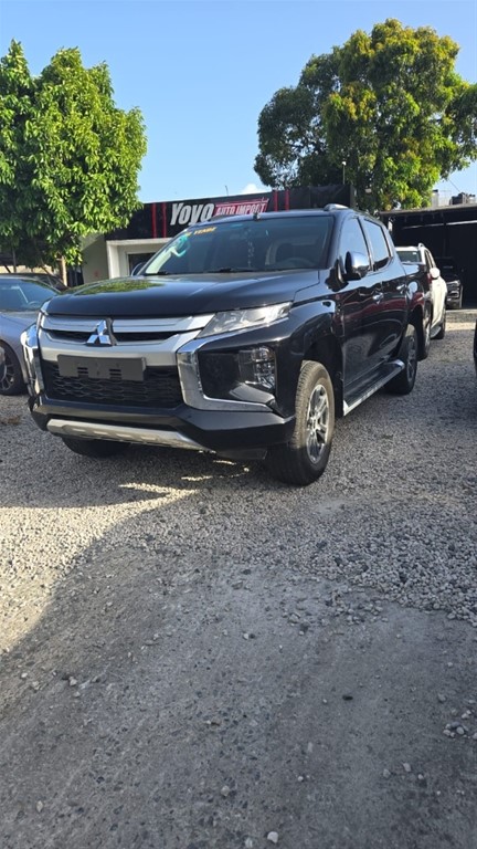2020 Mitsubishi Motors L 200 Triton