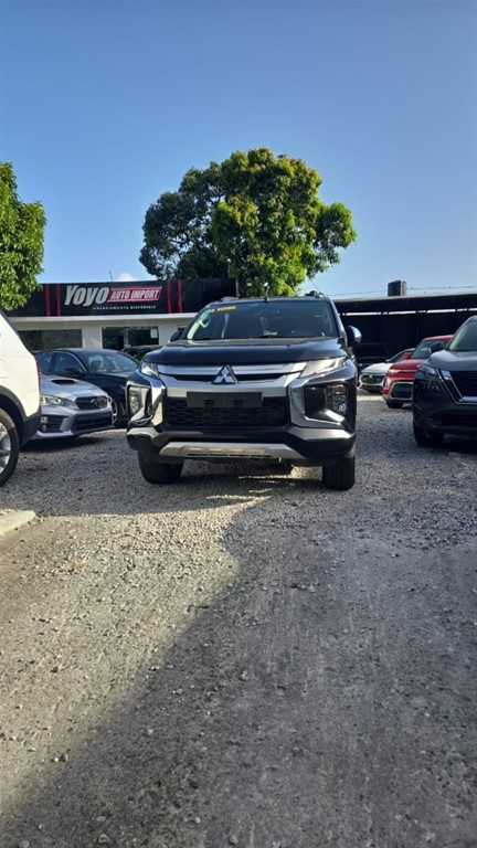 2020 Mitsubishi Motors L 200 Triton — foto 11 / 12