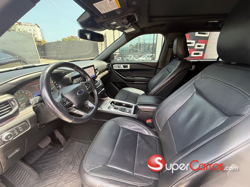 2020 Ford Explorer Limited — foto 2 / 9