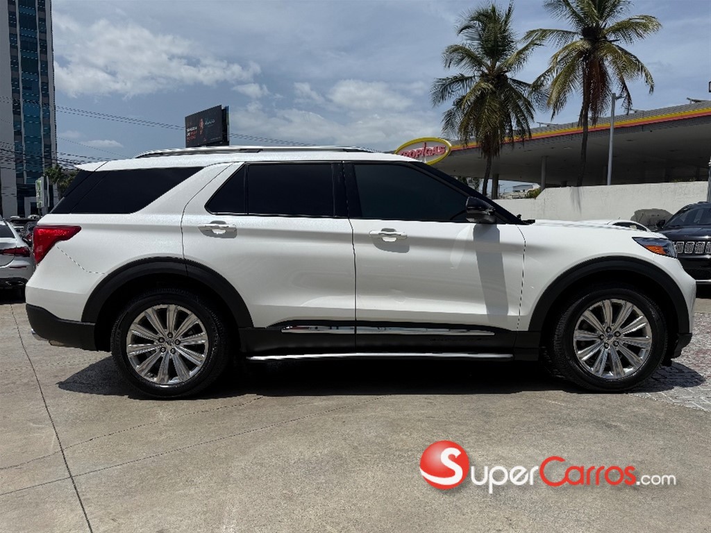 2020 Ford Explorer Limited — foto 4 / 9