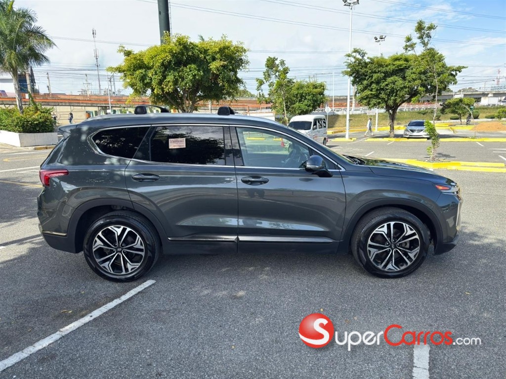 2020 Hyundai Santa Fe Limited — foto 6 / 12