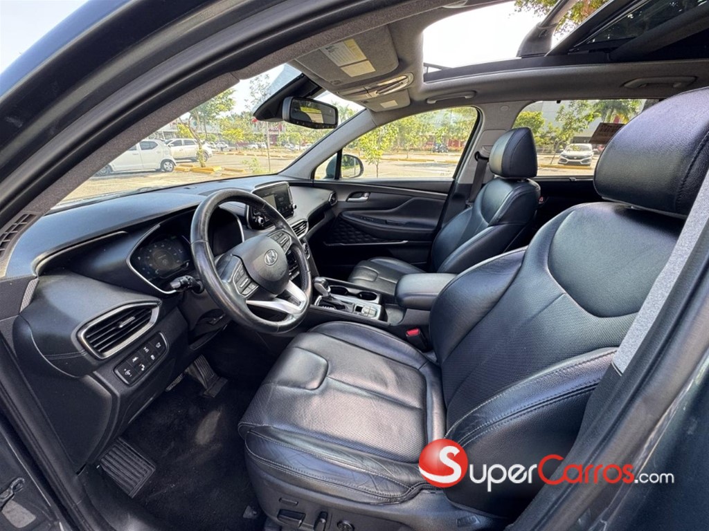 2020 Hyundai Santa Fe Limited — foto 7 / 12