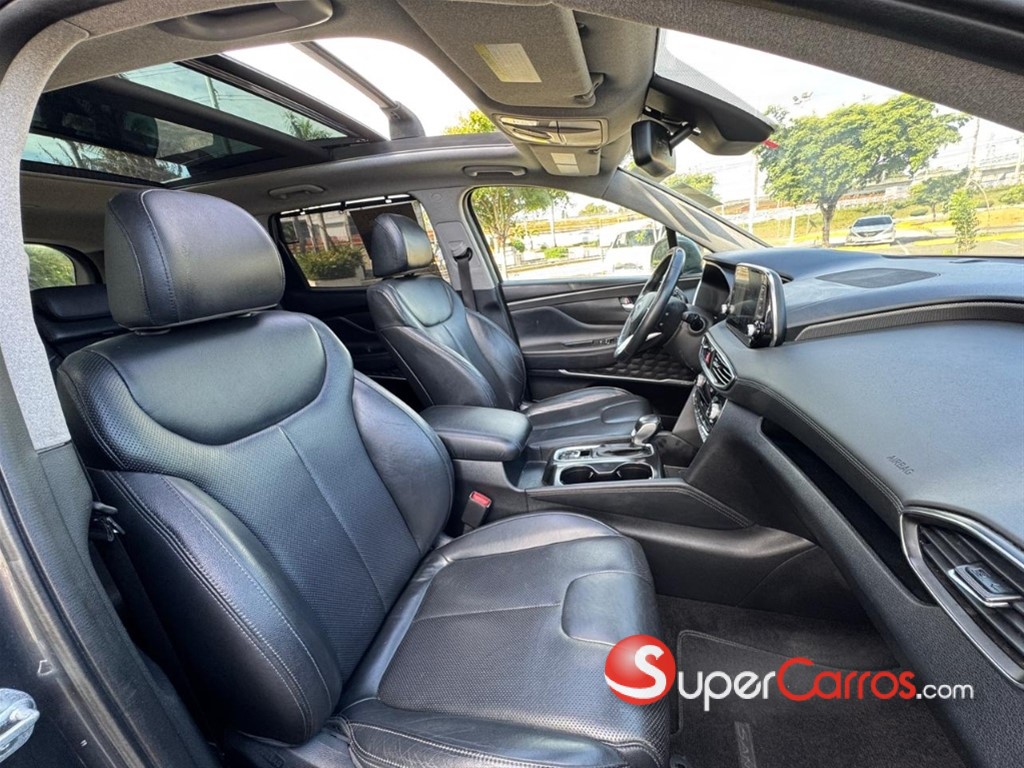 2020 Hyundai Santa Fe Limited — foto 9 / 12