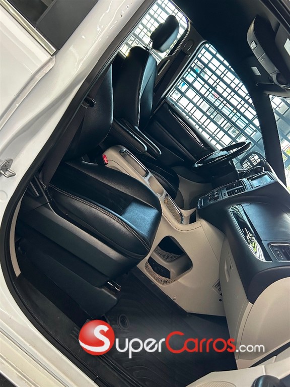2018 Dodge Caravan SXT — foto 7 / 12