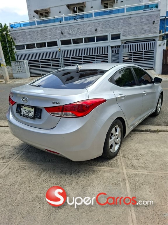 2012 Hyundai Avante — foto 5 / 10