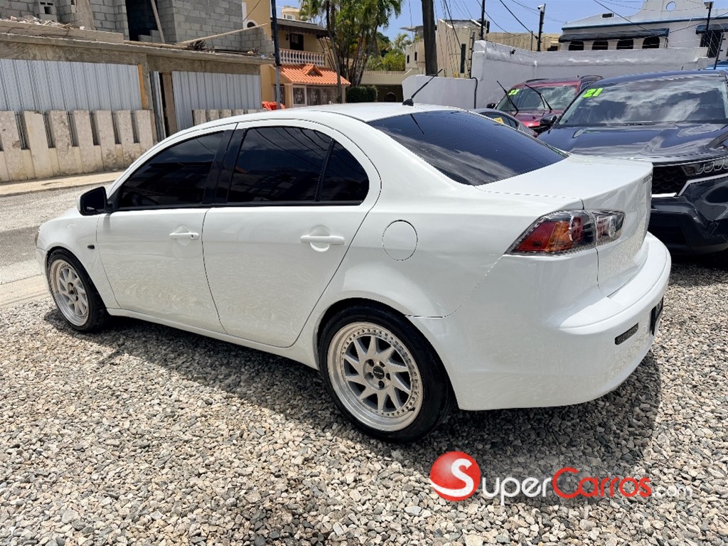 2008 Mitsubishi Motors Lancer — foto 2 / 8