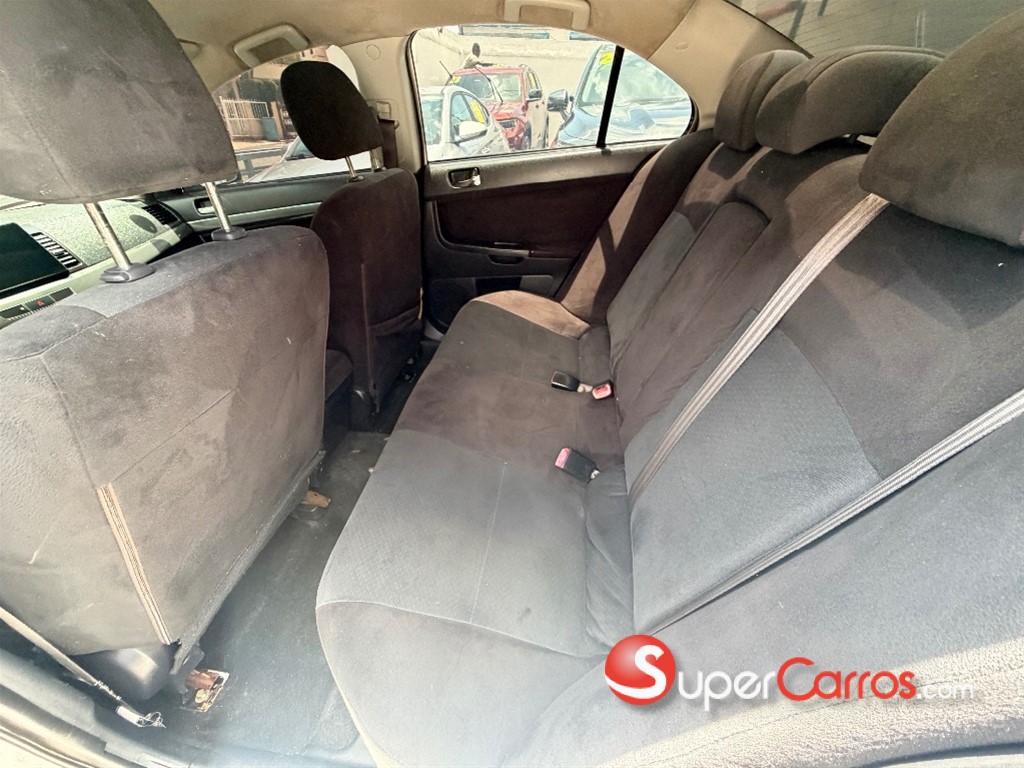 2008 Mitsubishi Motors Lancer — foto 7 / 8