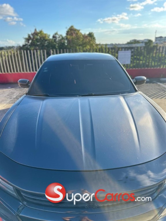 2018 Dodge Challenger SXT — foto 7 / 12