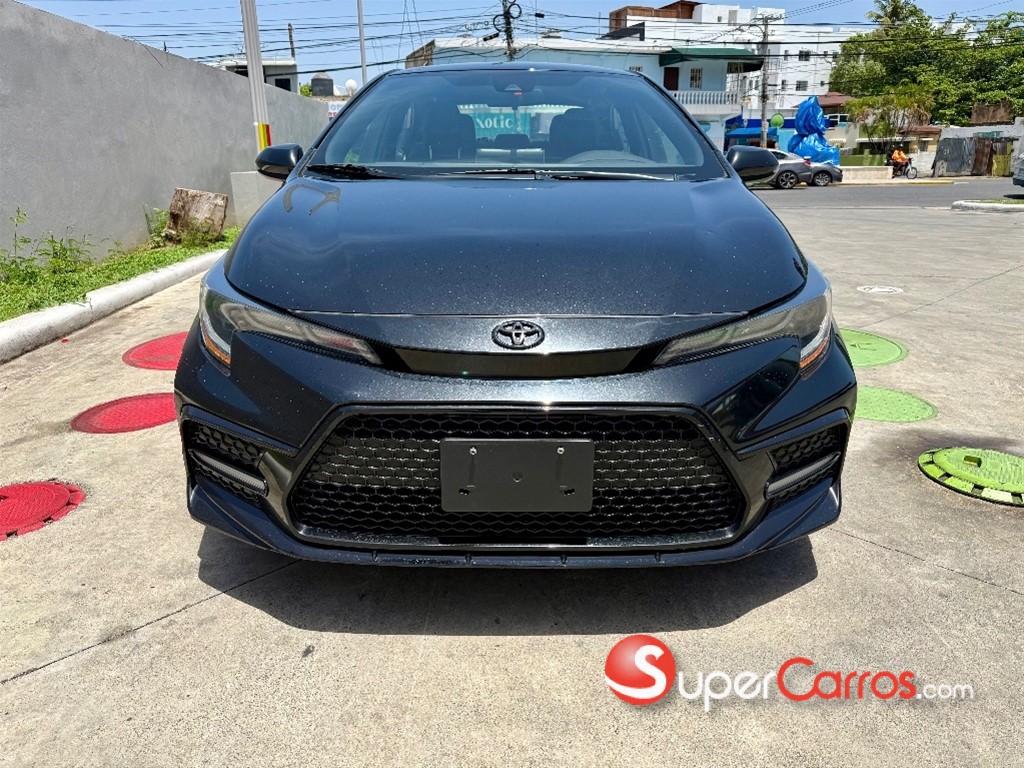 2021 Toyota Corolla SE — foto 2 / 11