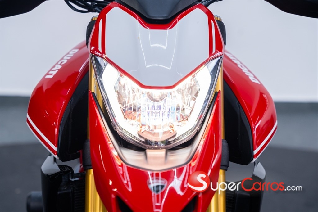 2020 Ducati Hypermotard — foto 8 / 11