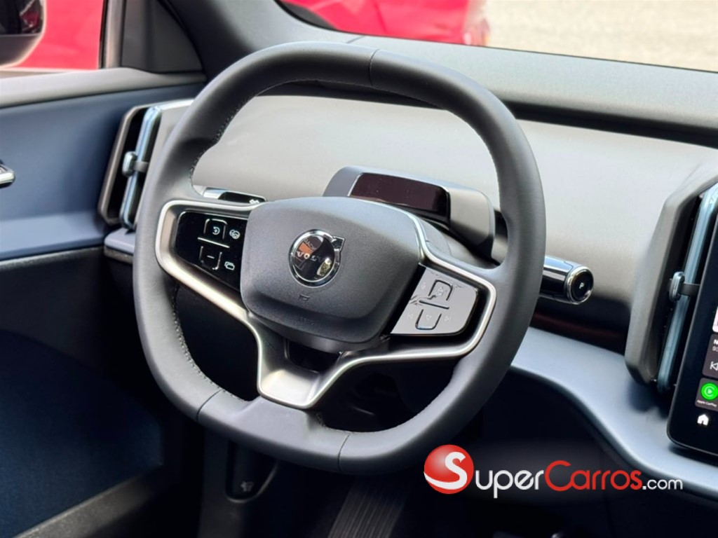 2025 Volvo EX30 ULTRA — foto 3 / 12