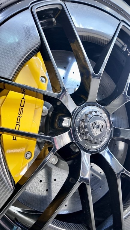 2025 Porsche 911 Turbo S — foto 4 / 11