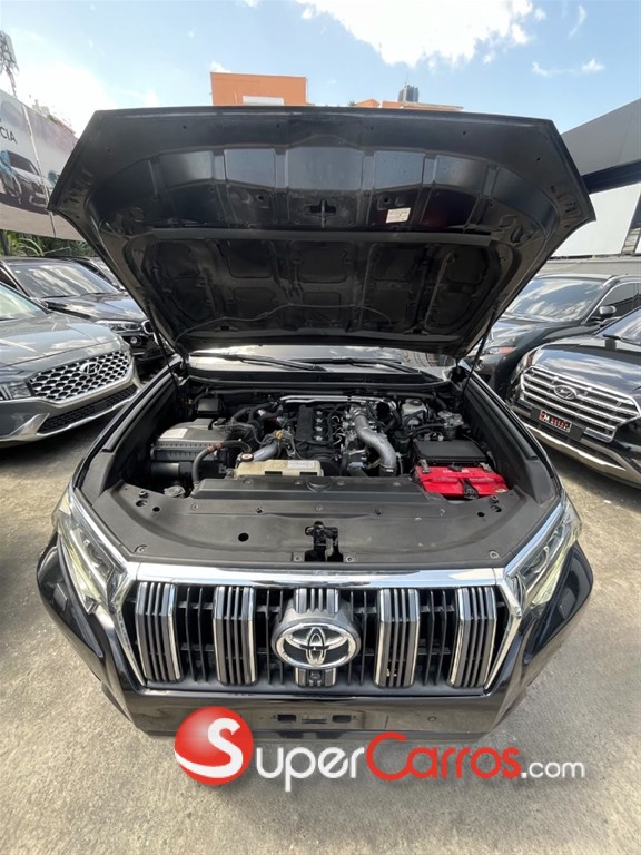 2018 Toyota Land Cruiser Prado VXL — foto 8 / 11