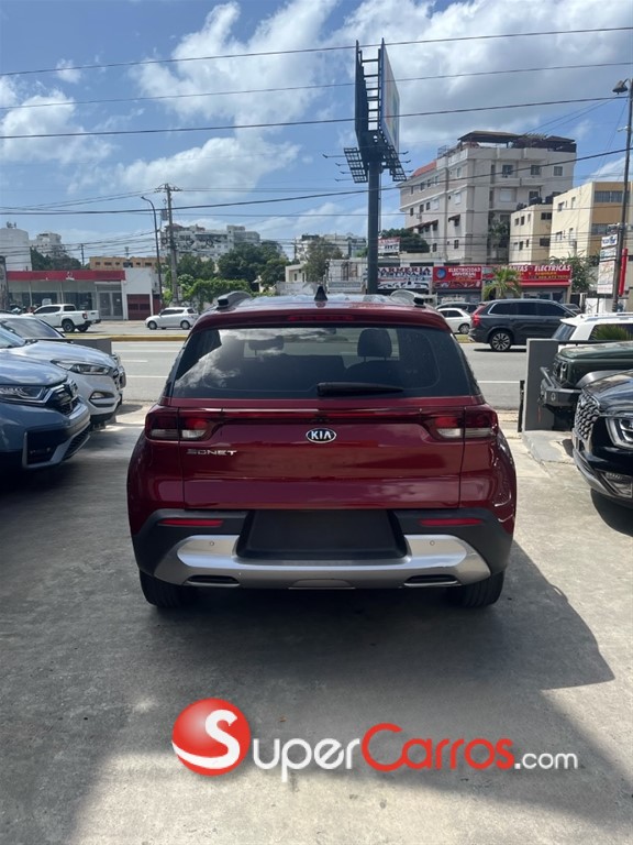 2022 Kia Sonet — foto 8 / 10