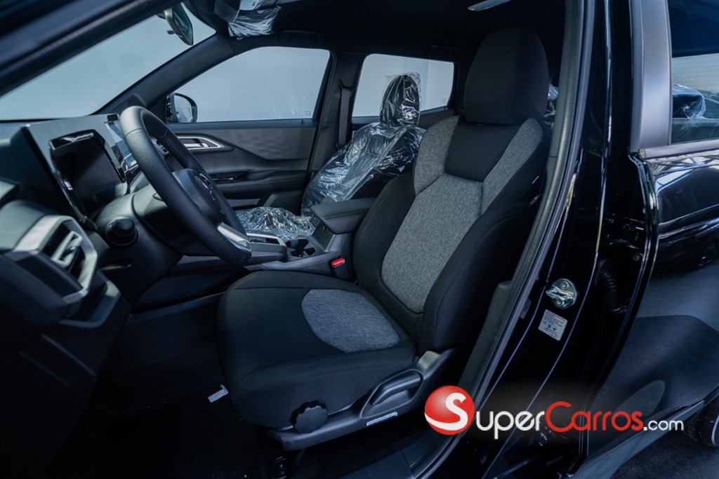 2027 Mitsubishi Motors Outlander — foto 6 / 12
