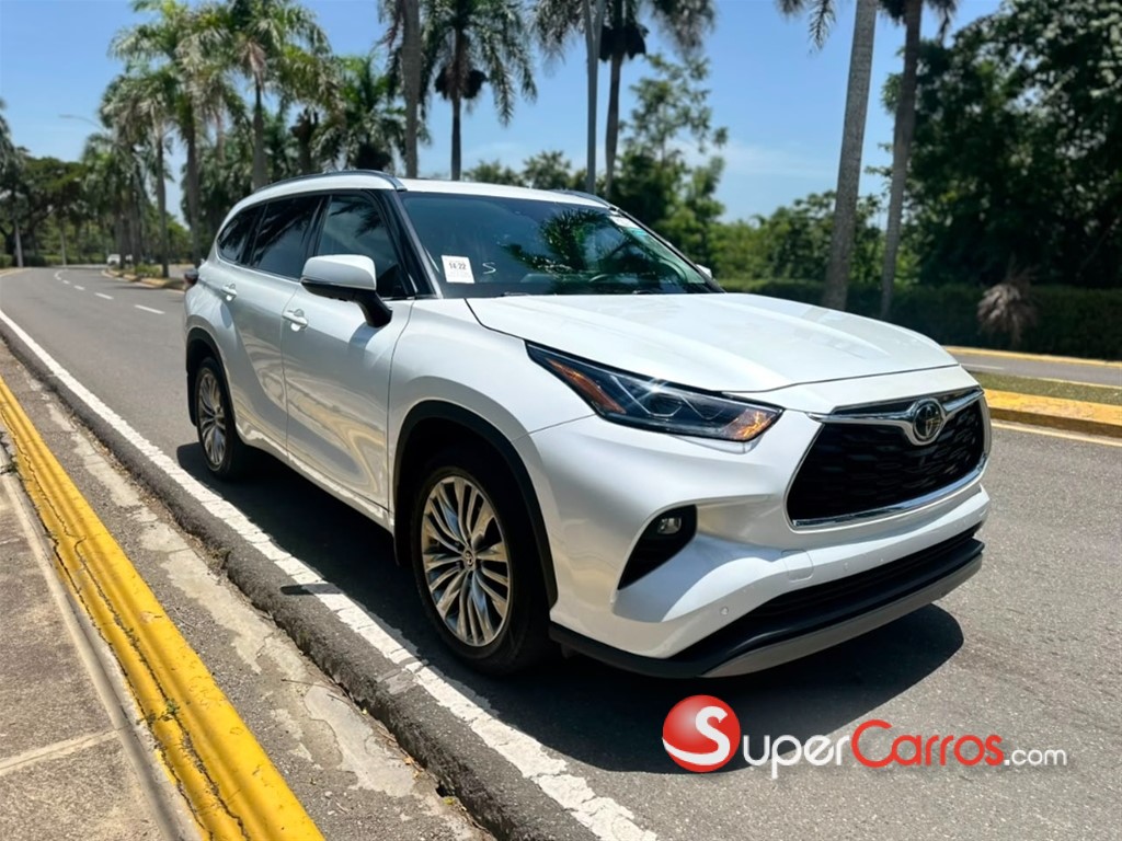 2022 Toyota Highlander Hybrid Platinum — foto 2 / 12